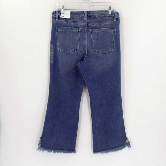 Lane Bryant Girlfriend Crop Jeans Size 14 Mid Rise Cropped Denim Blue - Picture 2 of 4